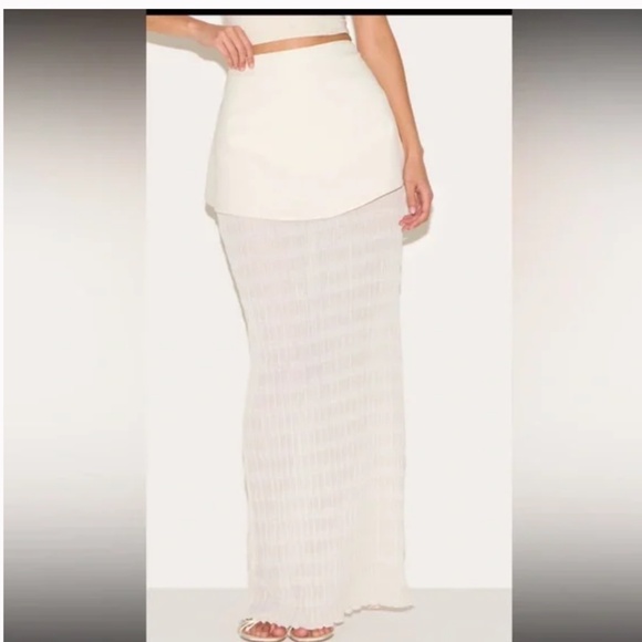 NWT PrettyLittleThing ALMOND OVERLAY DETAIL TEXTURED WOVEN MAXI SKIRT Size 4 - Picture 3 of 7